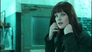 Ncis Black Actor With Green Eyes Photo Of Pauley Perrette From The Ring 2002 Pauley Perrette Ncis Ncis Abby