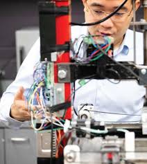 Iowa Engineer 2023 by UIowa Engineering