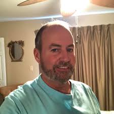 What are some cute shops and places to visit in Cape May?