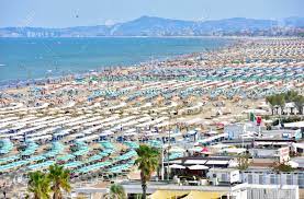 Benvenuto su rimini.com, il portale web dedicato a rimini, il cuore della riviera romagnola e alla sua provincia.qui trovi news, eventi, informazioni utili e offerte vacanze per tutto l'anno: Bay And Seafront Of Rimini And Riccione With Umbrellas In Summer Stock Photo Picture And Royalty Free Image Image 85475350