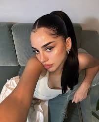 Elisa Apodaca (apodacaelisa200)