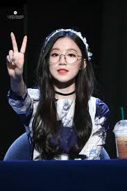 Gidle yuqi shuhua soojin miyeon kpop minnie soyeon twice blackpink redvelvet itzy nct bts sooshu mamamoo loona idle straykids yuyeon. Yeh Shuhua Gidle And G Idle Image 6246466 On Favim Com