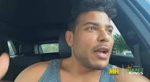 Paulo Costa's team told him he won rounds 1, 2, and 5 vs Sean Strickland 😳  : r/ufc