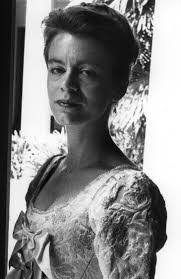 Linda Tomko's Instagram, Twitter & Facebook