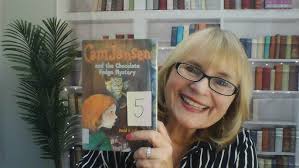 Chapter 5 "Cam Jansen and the Chocolate Fudge Mystery" read by Mima for  Mimas Zone TV CHAPTER BOOK