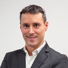 Jose Laguna's Instagram, Twitter & Facebook