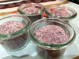 Feines Zauberblutensalz Von Silberfuechsin Chefkoch Rezept Krautersalz Rezept Gewurzsalz Selber Machen Chefkoch