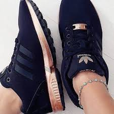 Black And Gold Adidas Zx Flux Womens Find Out Where To Get The Shoes Black Adidas Shoes Black And Gold Shoes Addidas Shoes