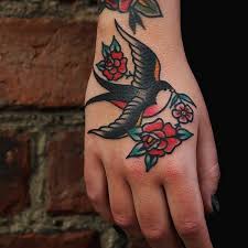 May 26, 2020 · hand tattoos have become a popular trend nowadays and more people are getting comfortable with it. 109 Small Hand Tattoos For Men And Women 2020