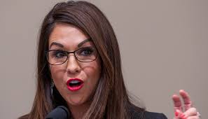 Carolyn Manigault's Instagram, Twitter & Facebook