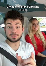 Natalie Reynolds Siblings