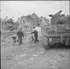 Du 10 Au 18 Juillet 1944 A Caen Bataille De Normandie Caen Debarquement En Normandie
