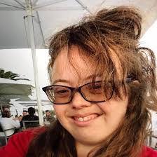 Lisa Schmit's Instagram, Twitter & Facebook