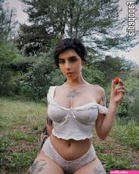 cmiiu naked - Sexy photos