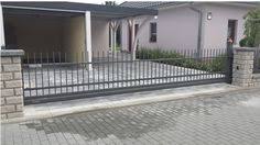 Schiebetor Freitragend Elektrisch Mit Sicherheitseinrichtung Schiebetor Zaune Und Tore Uberdachung Terrasse