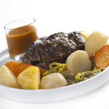 Recette Pot Au Feu Et Sauce Tomatee Cuisine Madame Figaro