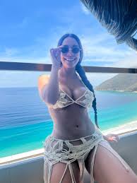 baby X:ssä: t.co04ND3x736t t.corCFj5w52Sy  X