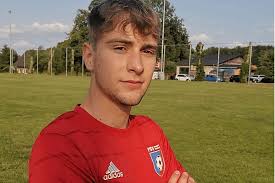 Doppelter Vogel-Einsatz: Brüderpaar begeistert beim Sieg des FSV