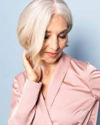 Now not everyone is prepared to let go of their long hair. 50 Hot Hairstyles For Women Over 50 For 2021