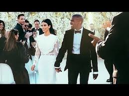 Kardashian and humphries became engaged earlier this year after. Kim Kardashian S Wedding Dress And Guest List Revealed Youtube