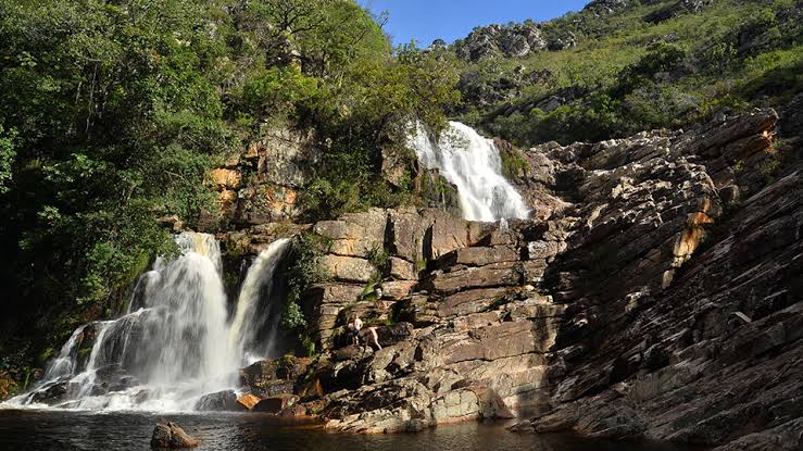 Resultado de imagem para cachoeira das andorinhas serra do cipó