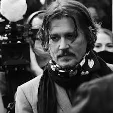 Nick is right. Johnny's so hot!!🔥🔥