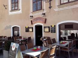 Momentan werden etwa 300 sorten angeboten, tendenz steigend. Haus Der Biere In 2340 Modling Restaurant Auf Herold At