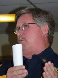 ANONYMOUS DONOR PLEDGES TO ERASE $85,000 BUDGET GAP FOR JULIAN FIRE  DISTRICT-- BUT BOARD WON'T COMMIT TO SAVE FIRE DEPARTMENT