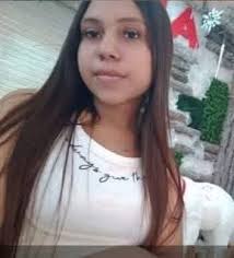 Joven está desaparecida Shadia Patricia Alvarado, de 18 años, desapareció  el 7 de mayo en el barrio La Esmeralda, Barranquilla. Mide 1.50 m, Tez  trigueña, cabello castaño largo. Vestía uniforme de enfermera (