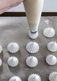 How To Make French Meringue Recipe French Meringue Meringue Baked Meringue