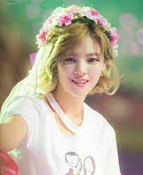 Want to discover art related to jeongyeon? ØªÙ‚Ø±ÙŠØ± Ø¹Ù† Ø¬ÙˆÙ†ØºÙŠÙˆÙ† Ù…Ù† ØªÙˆØ§ÙŠØ³ K Pop ÙƒÙŠØ¨ÙˆØ¨ Amino