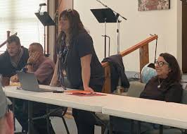 Activist holds meeting