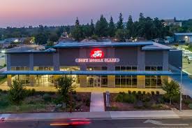 You can use the phone number 2095487000 to contact the company. Don S Mobile Glass Huff Construction Company Inc