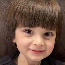 Danielle Tomlin and James Curcio's Wedding Website