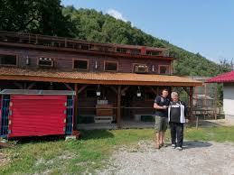 See 5 traveler reviews, candid photos, and great deals for hotel nova, ranked #14 of 17 b&bs / inns in sighetu marmatiei and rated 1.5 of 5 at tripadvisor. Domnul Hotea Vasile Din Sighetu Marmatiei Si Marea Sa Dragoste Pentru Porumbei Crescatorii Romanian Racing Pigeons