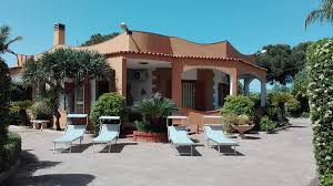 Villa la rosina, appartamenti in locazione a fontane bianche siracusa, è un'oasi di relax unica per le vacanze in sicilia, un rifugio dove si respira un'atmosfera familiare, calda e raffinata. Le Migliori 10 Case Vacanze A Fontane Bianche Nel 2021 Con Prezzi Case E Ville In Affitto A Fontane Bianche Italia Tripadvisor
