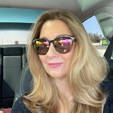 KateHudson always knew she wanted to sing. 🎤