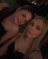 hey!! my name is halle and i'm from lexington, kentucky. i'm committed to  UK and i will be majoring in political science