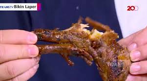 Jengkol, jering bean, luk neang dan beberapa sebutan lain di berbagai dunia merupakan jenis jengkol memiliki aroma yang menyengat baik di mulut maupun di urin sesudah diproses dalam. Bikin Laper Rendang Jengkol Hingga Spring Roll Udang Umkm Bandung
