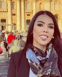 Patti Pena's Instagram, Twitter & Facebook