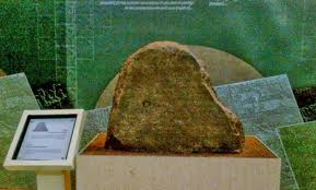 16 Peninggalan Kerajaan Sriwijaya Beserta Gambarnya Lengkap