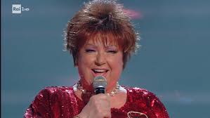 1963 — serenata suburbana / i nostri momenti (polydor). Orietta Berti Video Farebbe Un Duetto Con I Naziskin Non Con I Maneskin E Vola Subito Su Twitter Terni In Rete