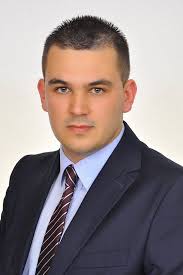 Драган Томић