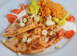 😉 one quesadilla that will be added to the rotation is this buffalo chicken quesadilla. Buffalo Chicken Quesadillas Brand New Song From The Twilight Sad I Sing In The Kitchen
