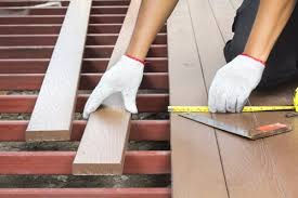 Budget home supply helps homeowners create composite decks for colorado's conditions. Composite Decking Care And Maintenance Builddirectlearning Center