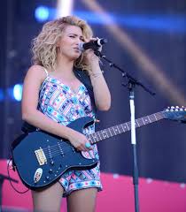 Kanye west, sam smith, the who, coldplay, demi lovato, david guetta, kenny chesney, the weeknd, tove lo, lil wayne, fall out boy, disclosure, hozier. Tori Kelly 2015 Iheartradio Music Festival In Las Vegas Celebmafia