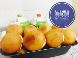 Boleh tengok kat channel youtube ya Buat Sendiri Pau Sambal Kuih Burger Malaysia Yang Sedap Gebus Dan Pasti Menjadi