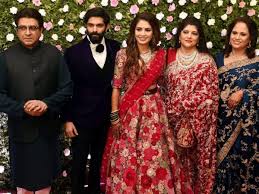 On the occasion of the 53rd birthday of party chief raj thackeray, maharashtra navnirman sena (mns) on monday shared a short video. Raj Thackeray Family From Wife Sharmila To Daughter In Law Mitali Bourde Know All About Raj Thackeray S Family Tree India News