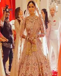 ð–ªð–ºð—ð—‹ð—‚ð—‡ð–º ð–ªð–ºð—‚ð–¿ ð–¥ð–ºð—‡ð—Œ On Twitter The Most Stunning Bride To Ever Exist Katrinakaif Looks Ravishing In Bridal Wear In This Behind The Scenes From An Upcoming Kalyan Jewellers Ad Https T Co Q4pxy7dzao Posted by raza at 12:16 am.