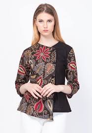Model baju kombinasi cowok 18. Model Baju Batik Atasan Wanita Dadap Merah Atasan Baju Batik Dadap Merah Model Wanita Desain Blus Baju Atasan Wanita Wanita